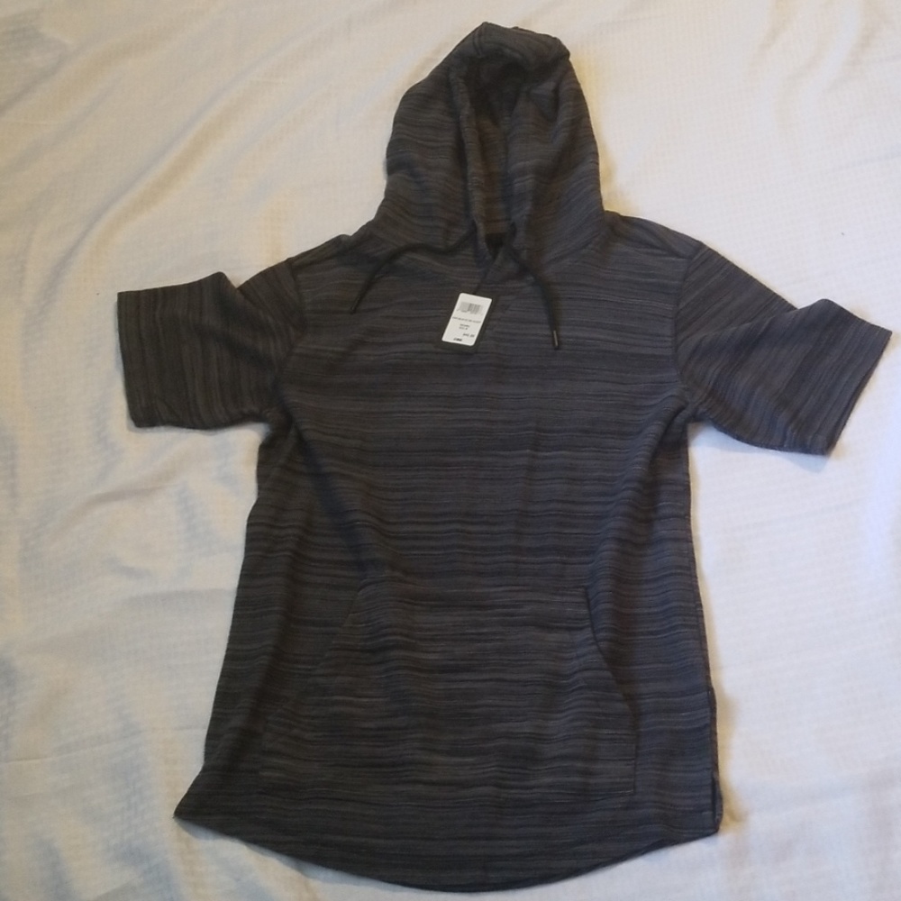 NWT CSG BAJA short sleeve hoodie size M